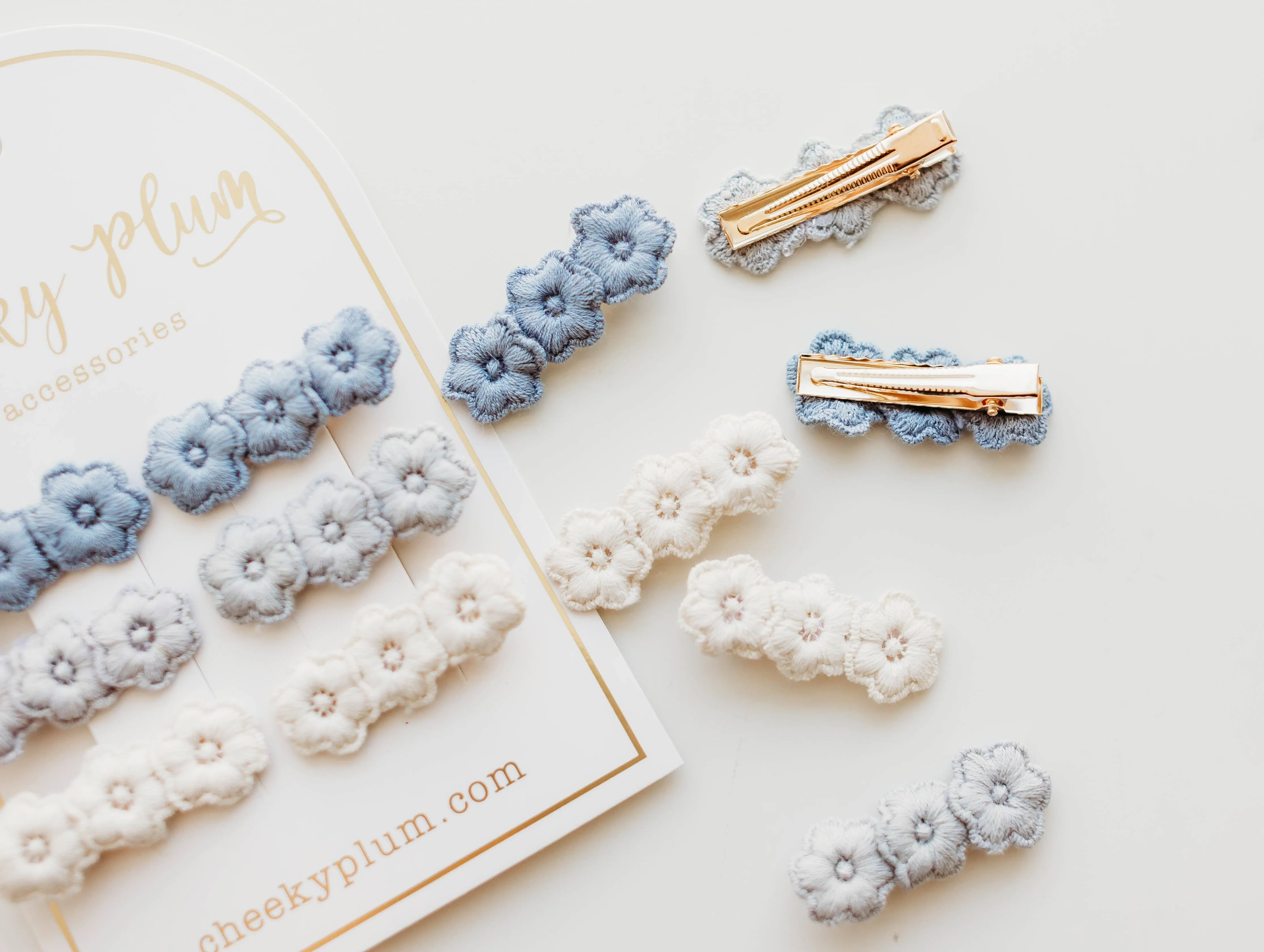 Embroidery Hair Clip Set - Blue Ombre: Clip