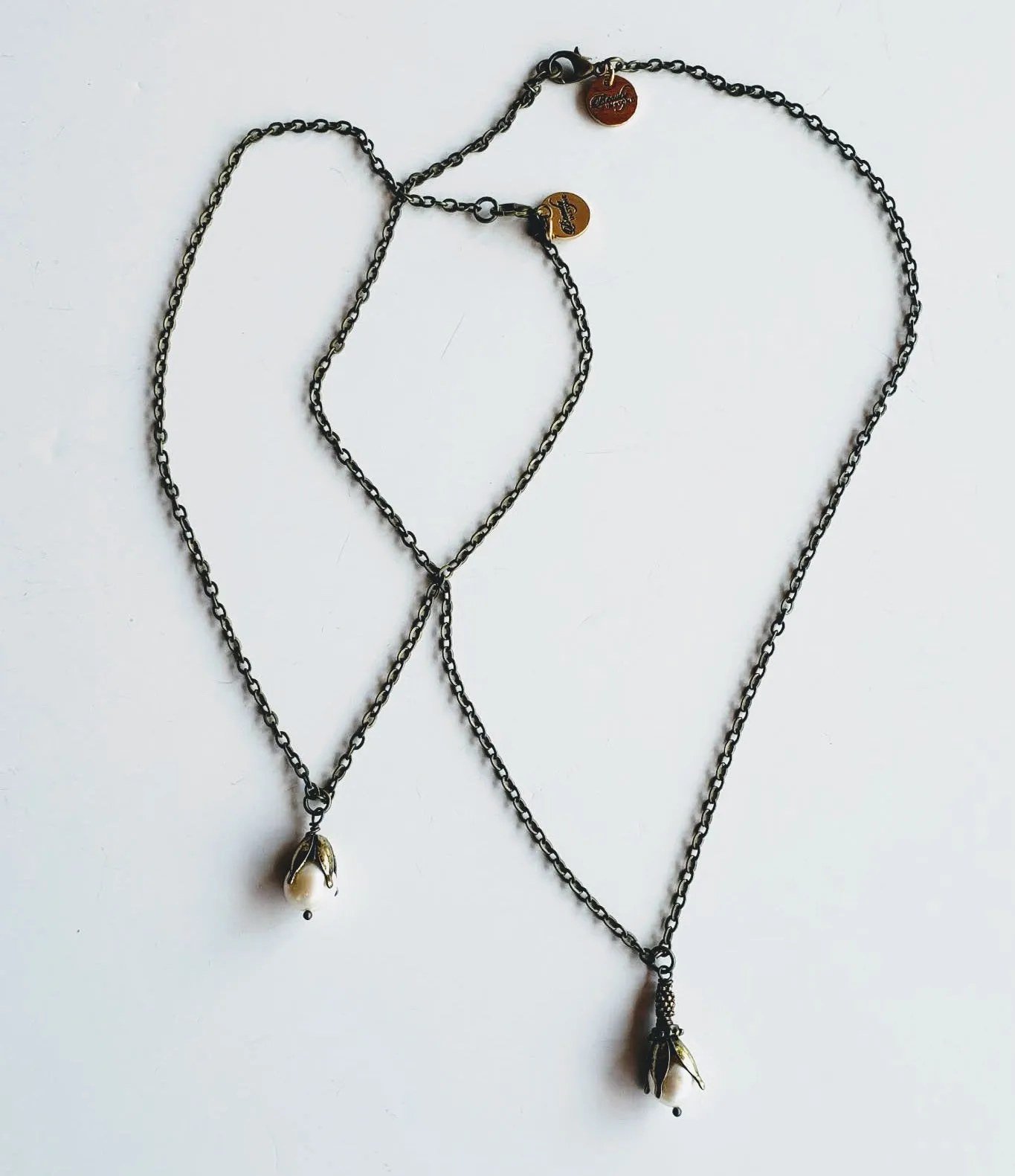 Single Pearl Necklace With Antique Bronze Chain