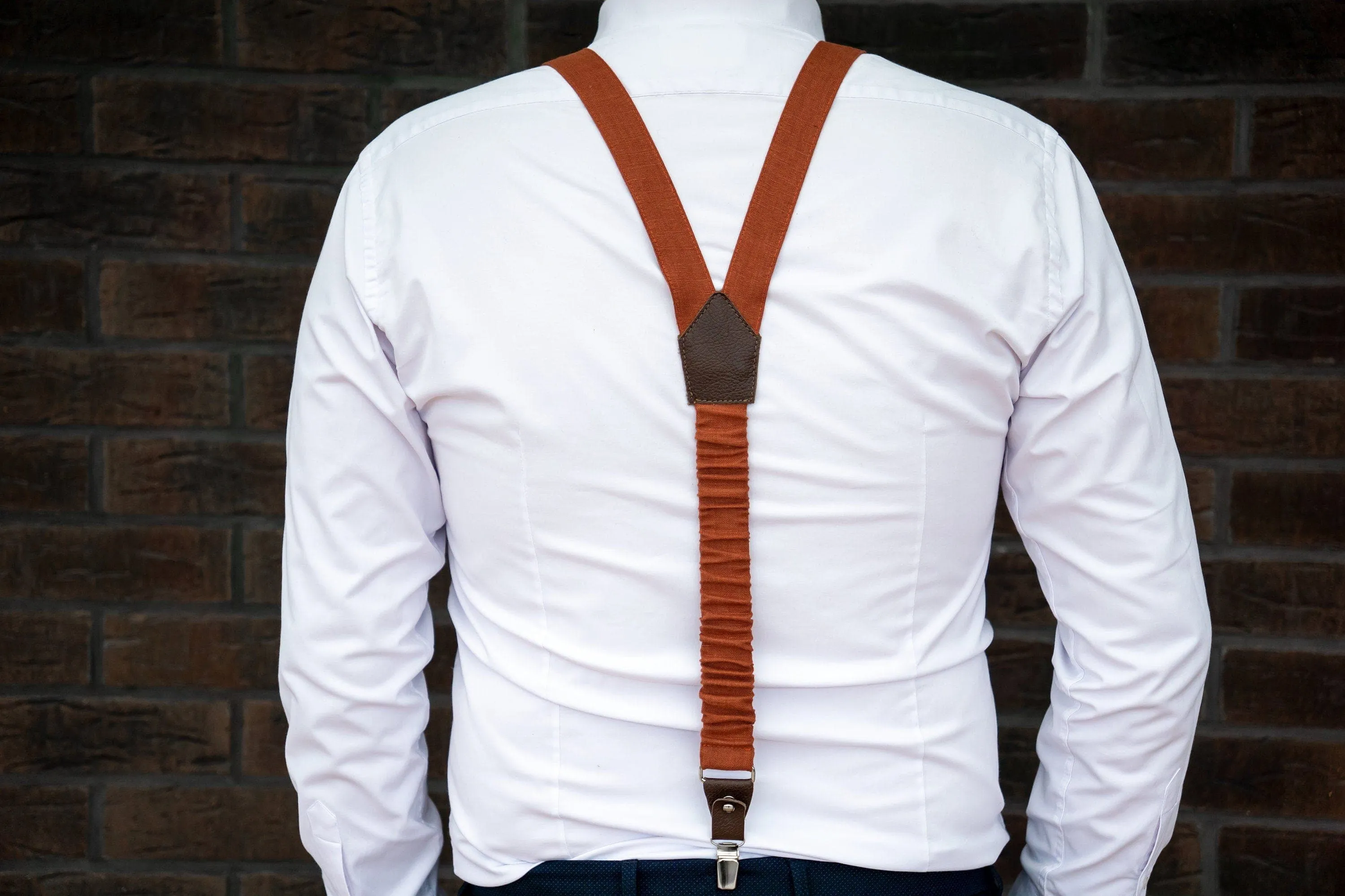 Terracotta Linen Bow Tie - Handmade and Customizable for Men and Boys - Ideal Groomsmen's Gift - Perfect for Weddings