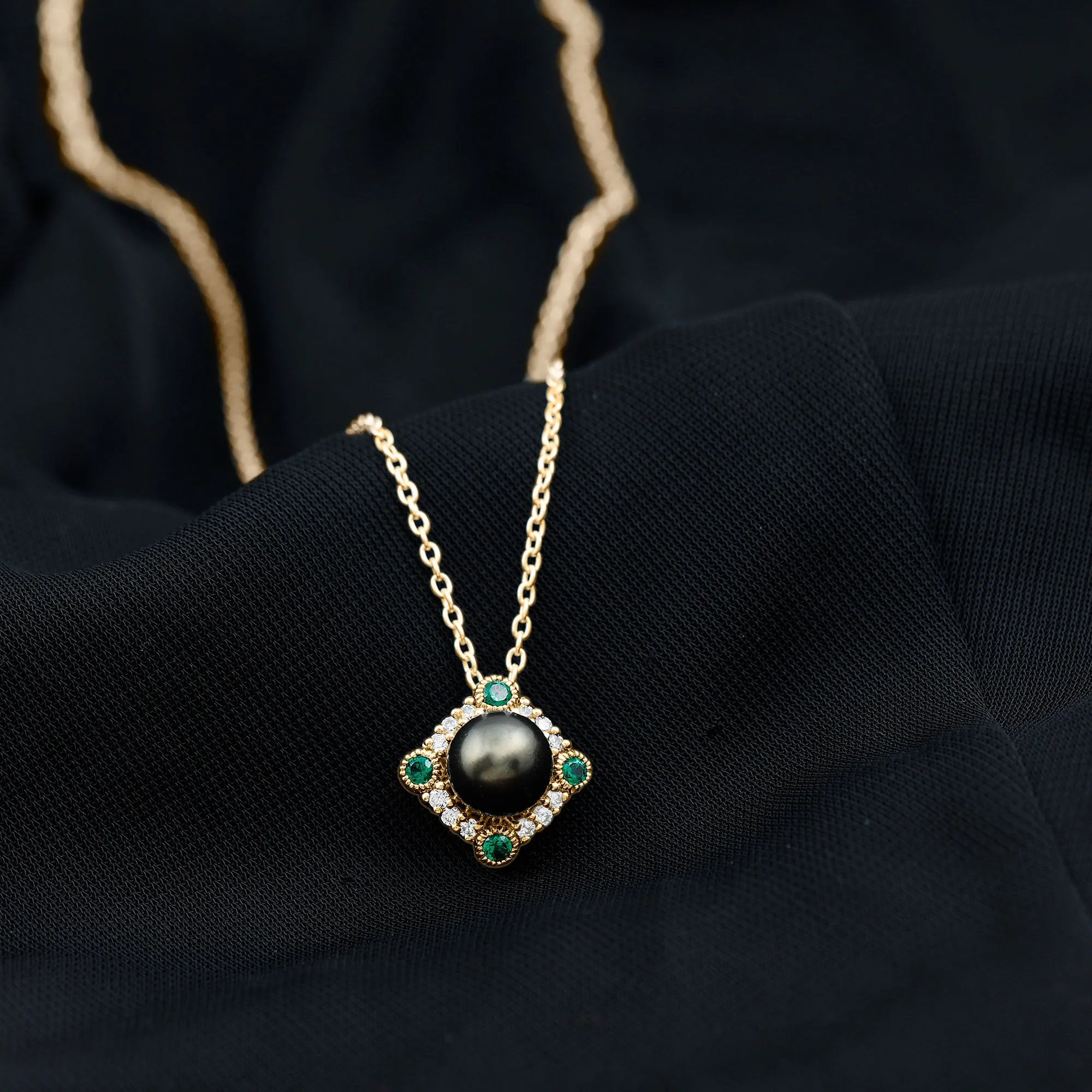 Vintage Inspired Tahitian Pearl Pendant with Emerald